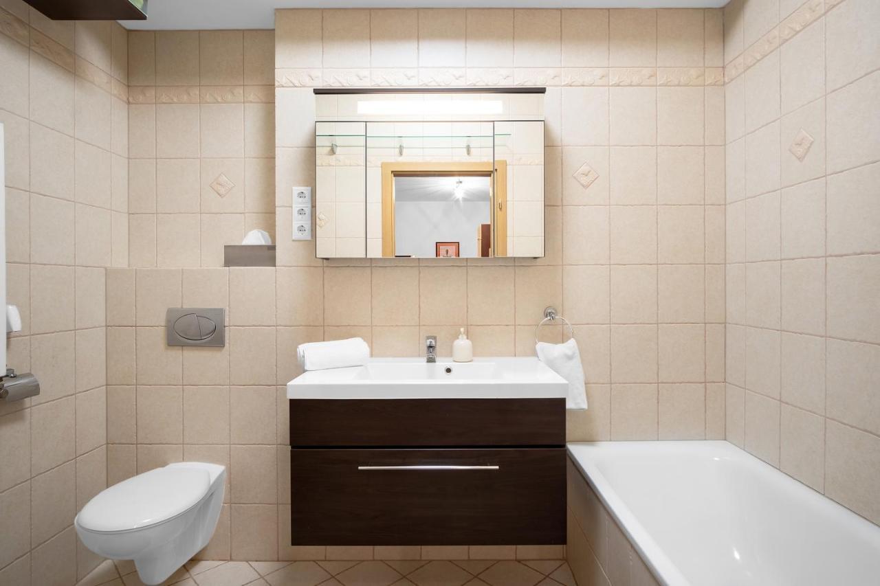 MF Villa Azúr Wellness Apartment Siófok Exterior foto