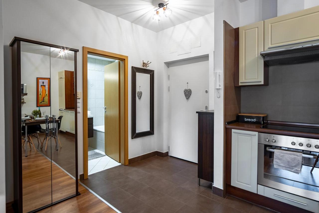 MF Villa Azúr Wellness Apartment Siófok Exterior foto